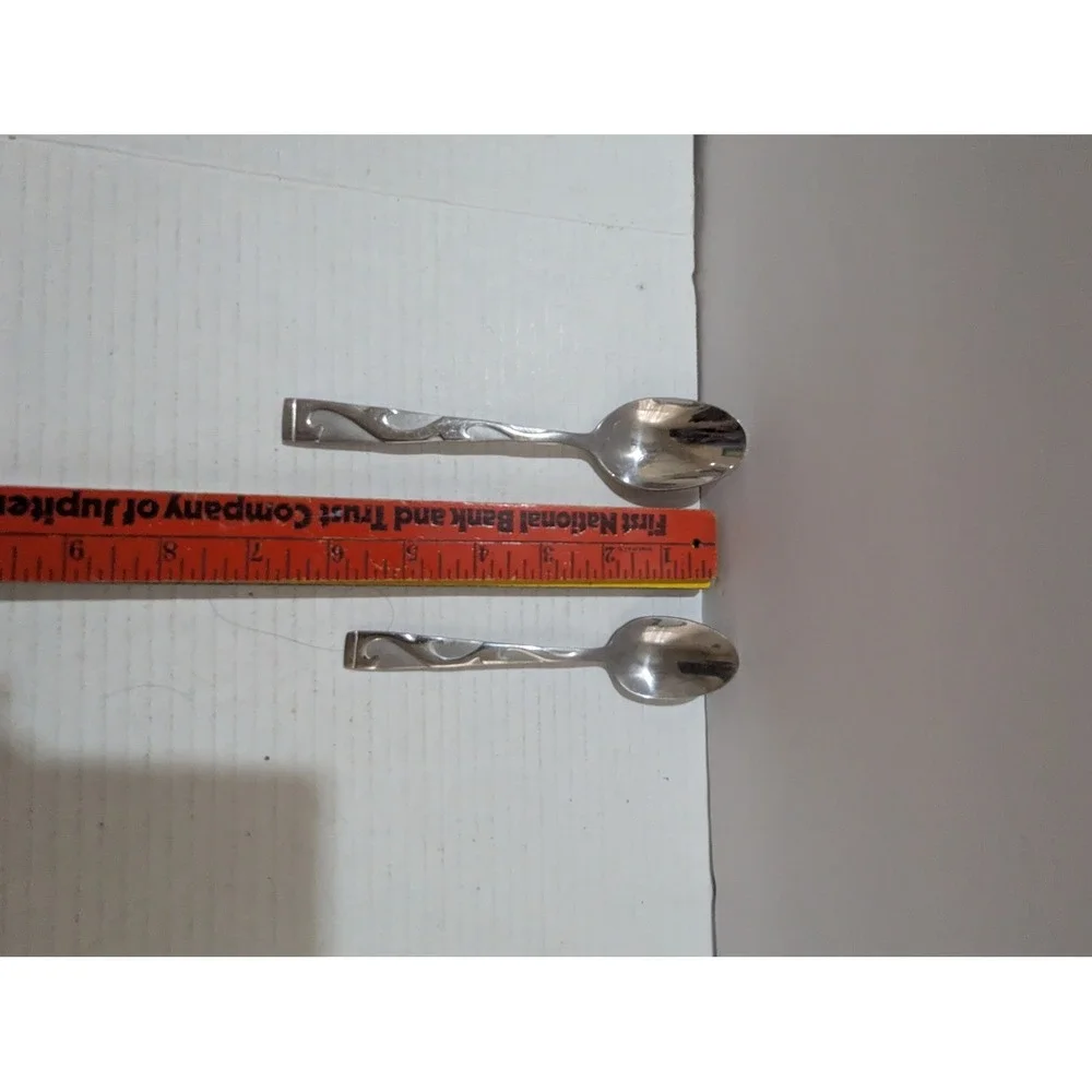 Oneida Tuscany Stainless Steel Spoons Set of 3 Scroll Handle Silverware